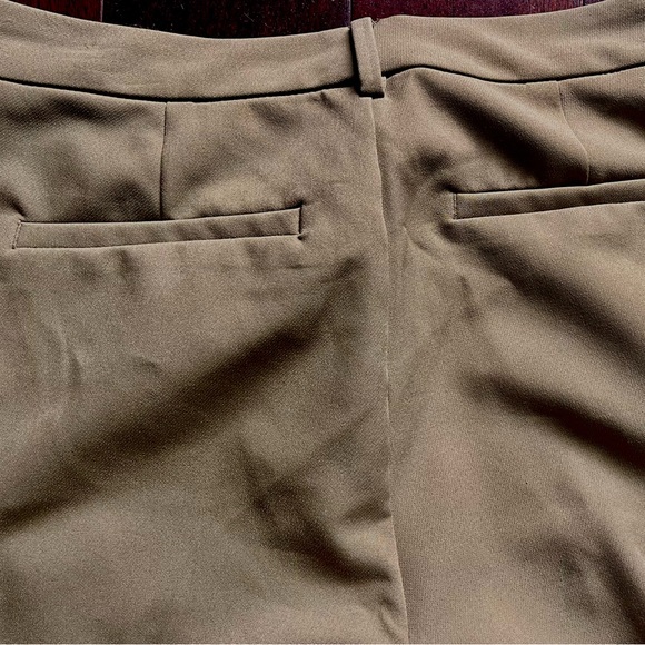 Liverpool Los Angeles ankle flare pants 10. Safari tan. Camel. Stretch - Picture 8 of 12